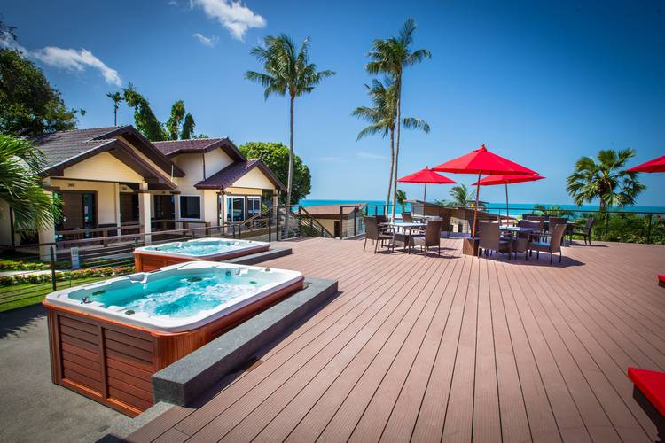 Royal Beach Boutique Resort & Spa