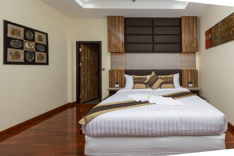 Royal Beach Boutique Resort & Spa