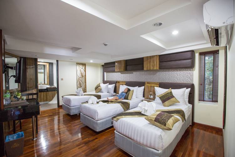 Royal Beach Boutique Resort & Spa