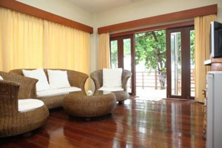 Phangka Paradise Resort