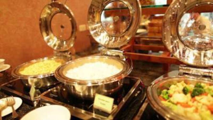 Grand Diamond Suites Hotel