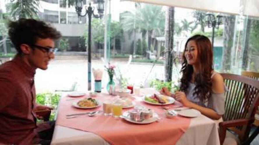 Grand Diamond Suites Hotel