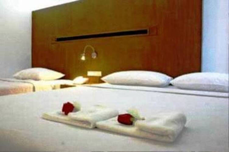 Khurana Inn