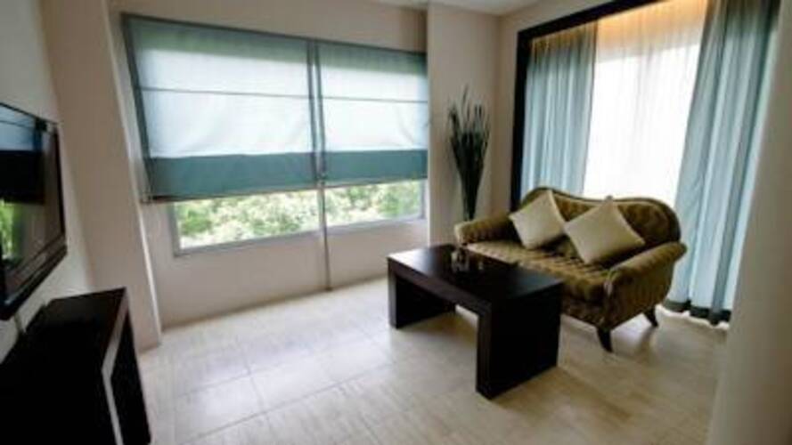 Royal View Resort Rangnam