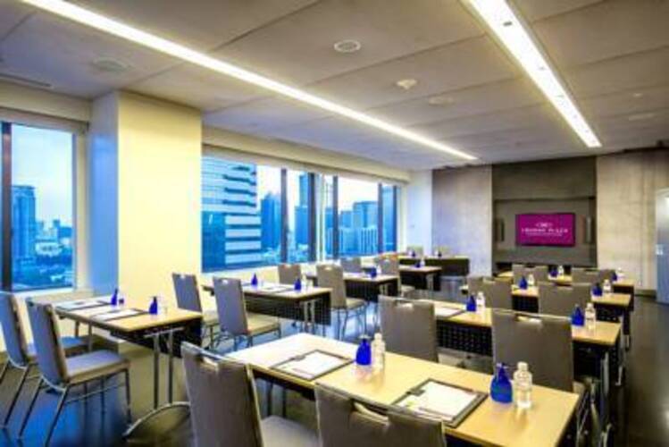 Crowne Plaza Bangkok Lumpini Park