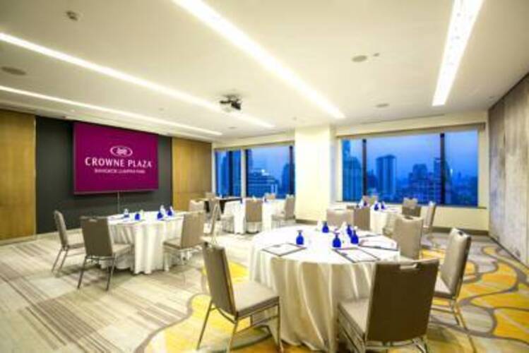 Crowne Plaza Bangkok Lumpini Park