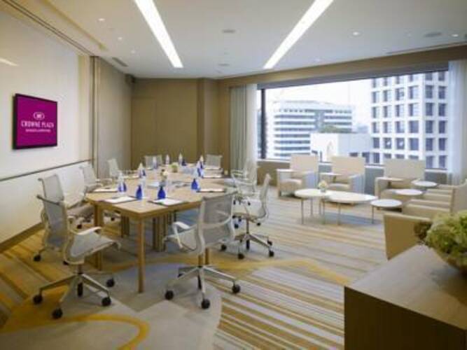 Crowne Plaza Bangkok Lumpini Park