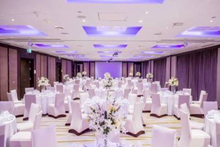 Crowne Plaza Bangkok Lumpini Park