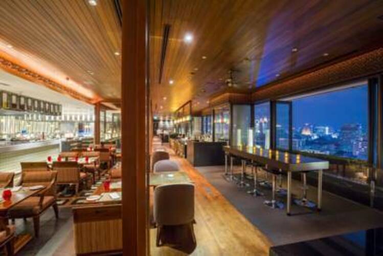 Crowne Plaza Bangkok Lumpini Park