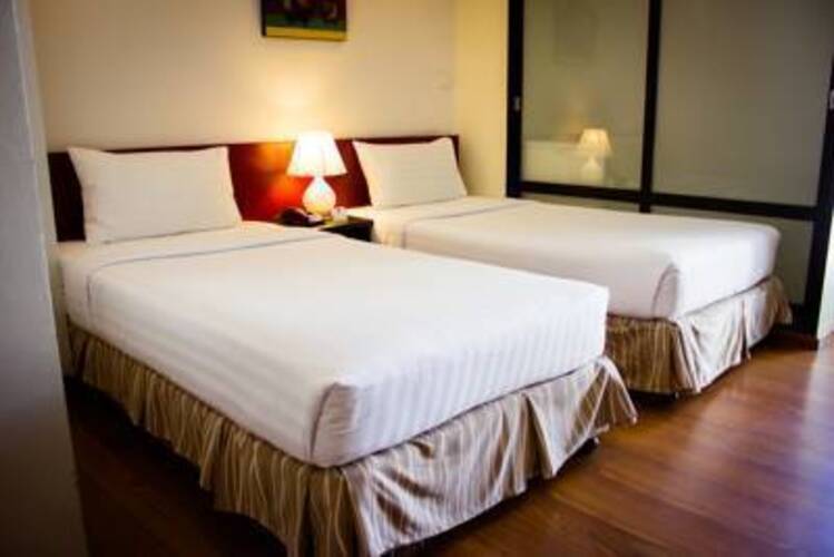 I Residence Sathorn (Ex. Premier Residence)