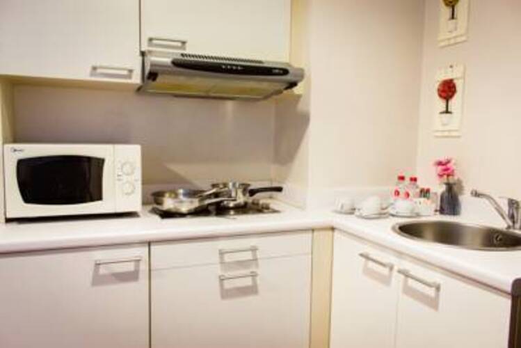 I Residence Sathorn (Ex. Premier Residence)