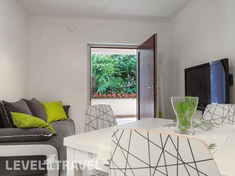 Фотография Daisy Private Apartment