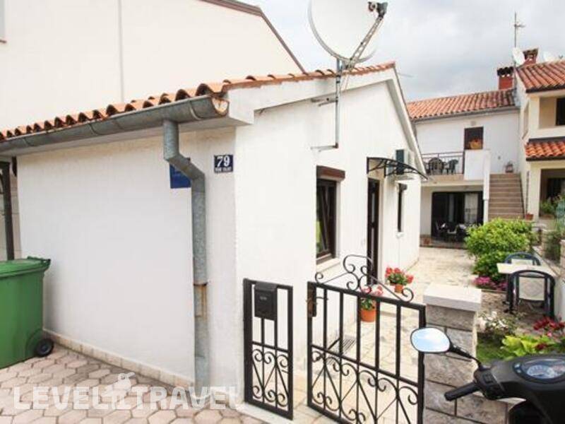 Фотография Krstinic Private Apartment