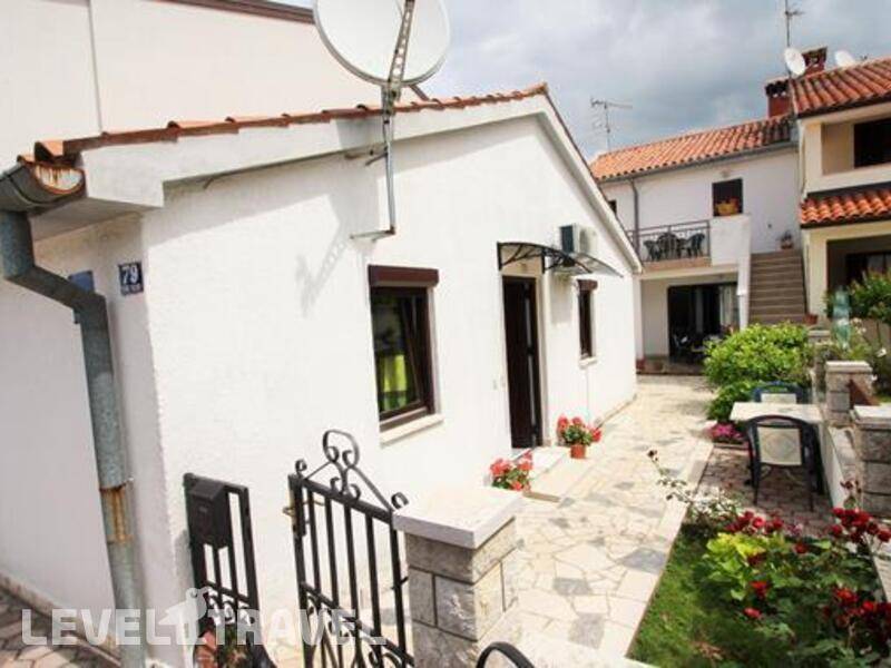 Фотография Krstinic Private Apartment