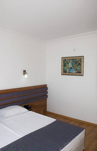 Bonapart Sealine Hotel (Ex.Sealine Suite Hotel)