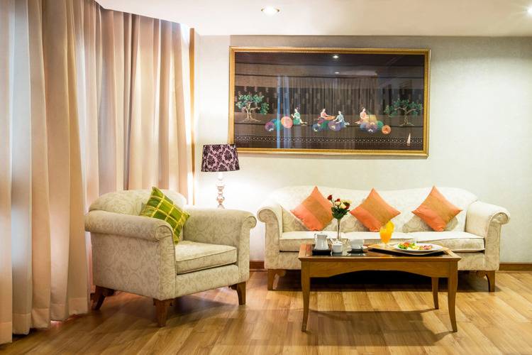 Siam Mandarina Hotel (Ex.Grand Inn Come Hotel)
