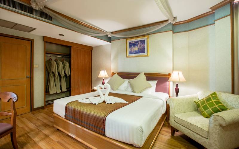Siam Mandarina Hotel (Ex.Grand Inn Come Hotel)