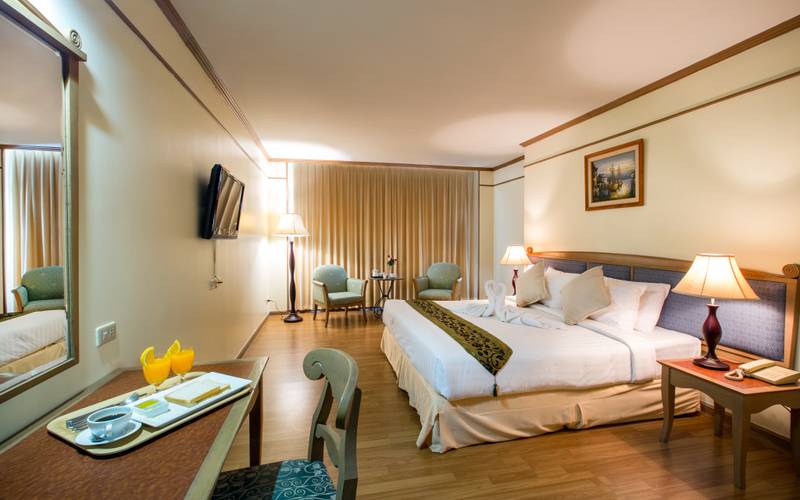 Siam Mandarina Hotel (Ex.Grand Inn Come Hotel)