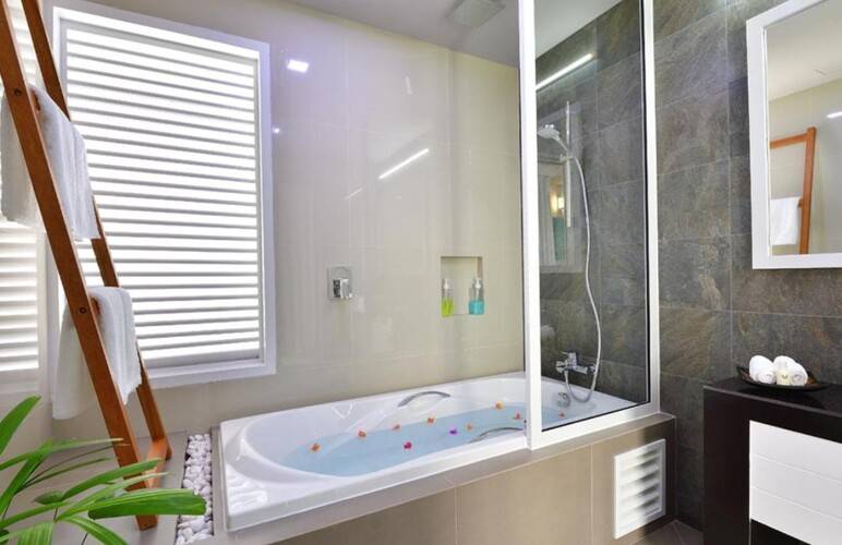 Velana Beach Maafushi