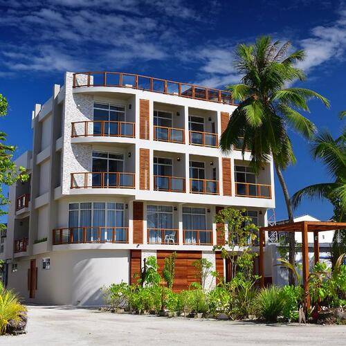 Velana Beach Maafushi