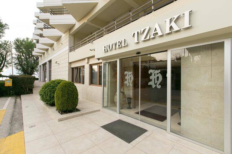 Tzaki Hotel