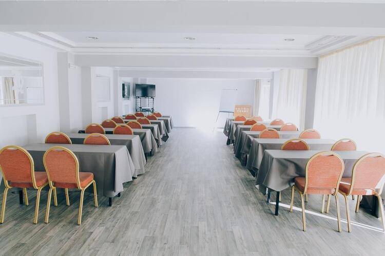 Tzaki Hotel