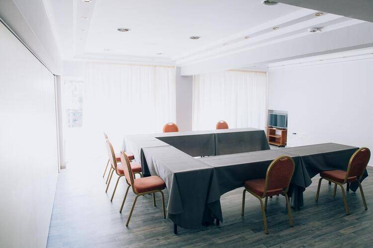 Tzaki Hotel