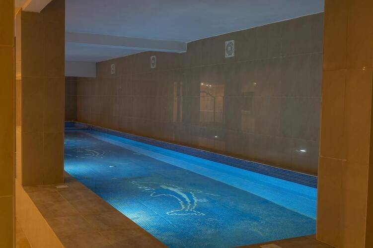 Bomo Dolphin Resort & Conference