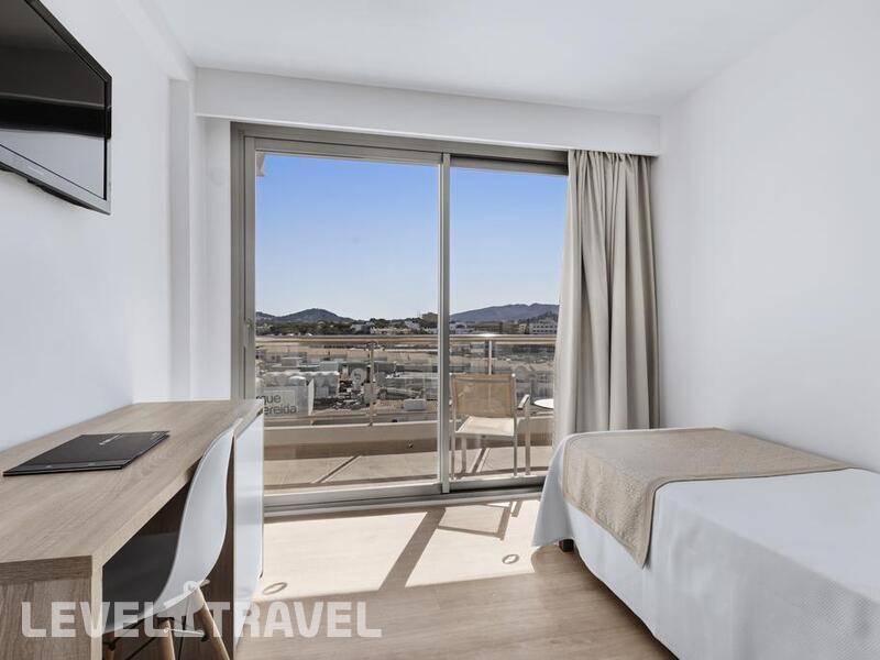 Фотография THB Cala Lliteras