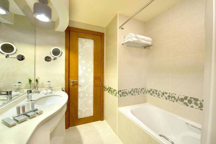 City Seasons Towers Hotel Dubai