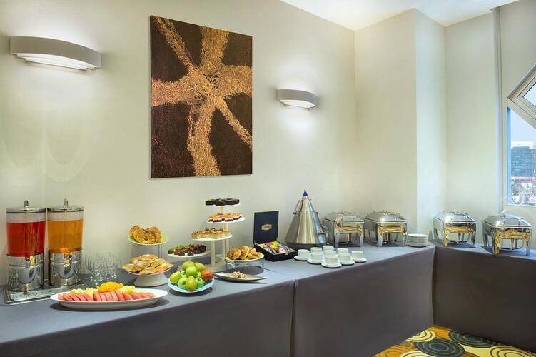 City Seasons Towers Hotel Dubai