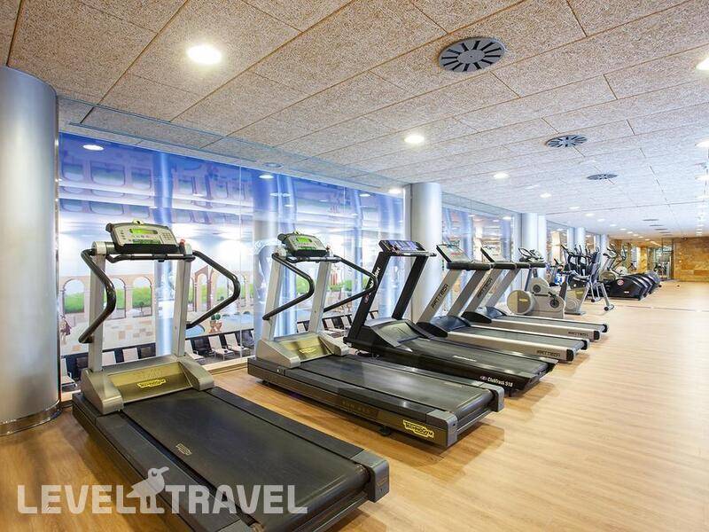 Фотография Grupotel Playa De Palma Suites & Spa