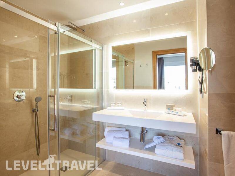 Фотография Grupotel Playa De Palma Suites & Spa