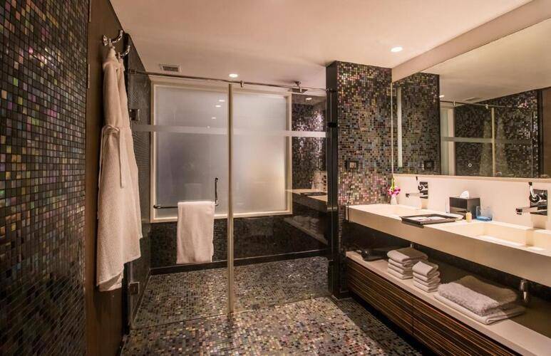 Planet Hollywood Beach Resort