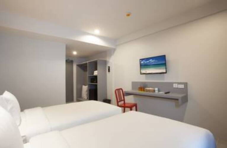 Recenta Express Phuket Town