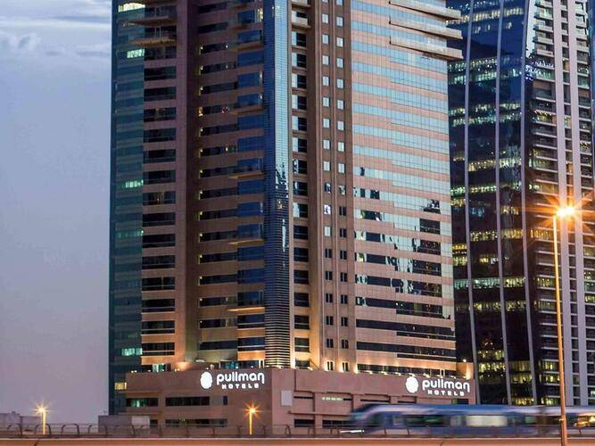 Pullman Dubai Jumeirah Lakes Towers