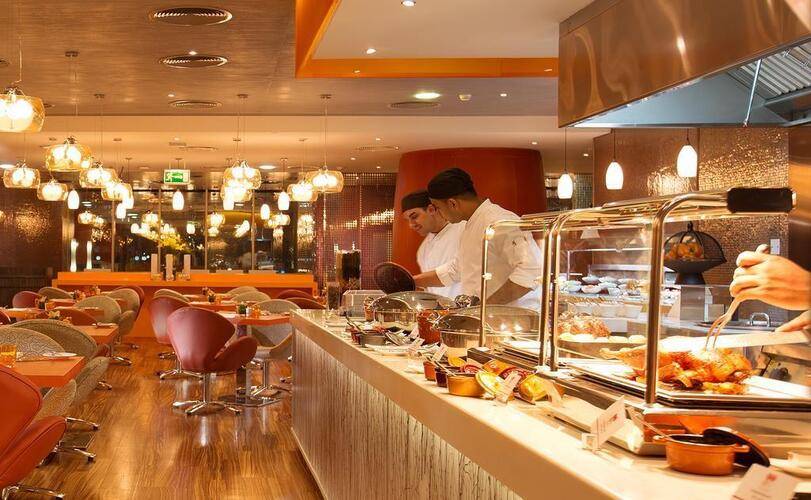 Pullman Dubai Jumeirah Lakes Towers