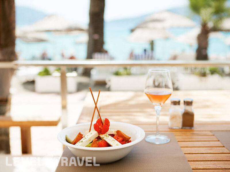 Фотография Sunprime Beachfront (Adults Only 16+)