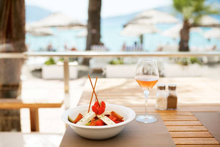 Sunprime Beachfront (Adults Only 16+)