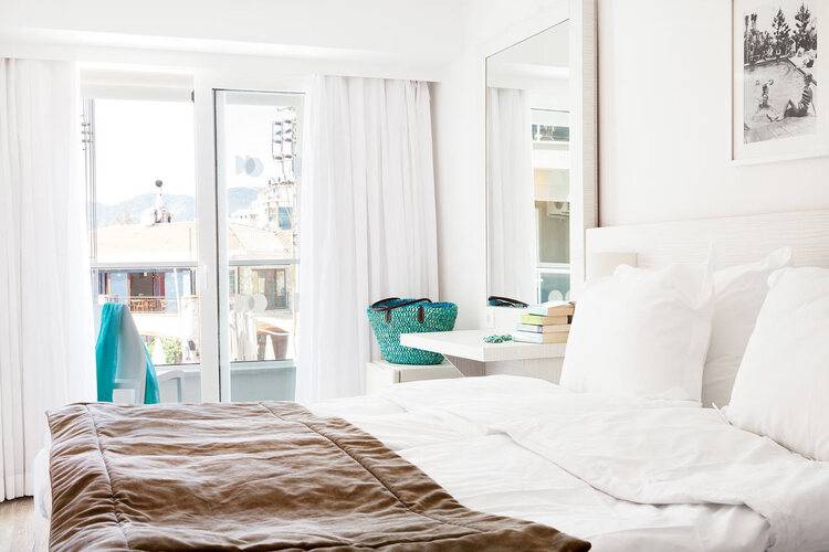 Sunprime Beachfront (Adults Only 16+)