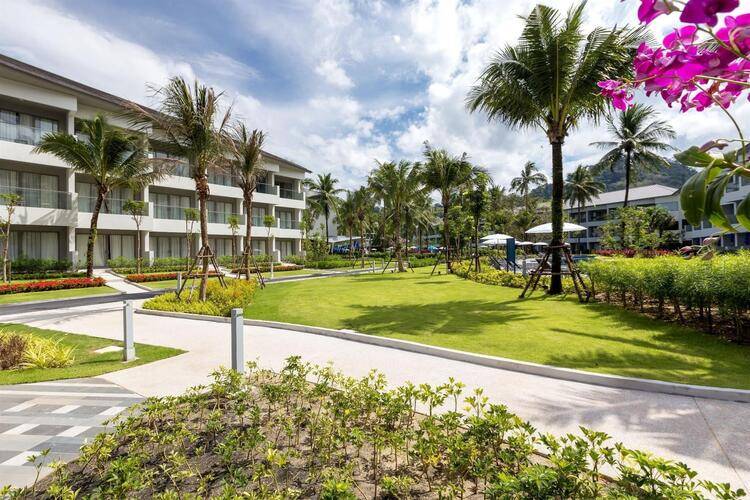X10 Khaolak Resort