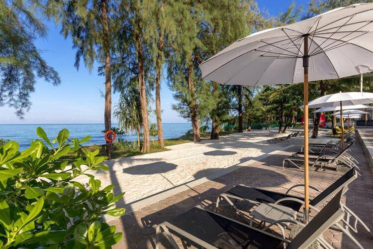 X10 Khaolak Resort