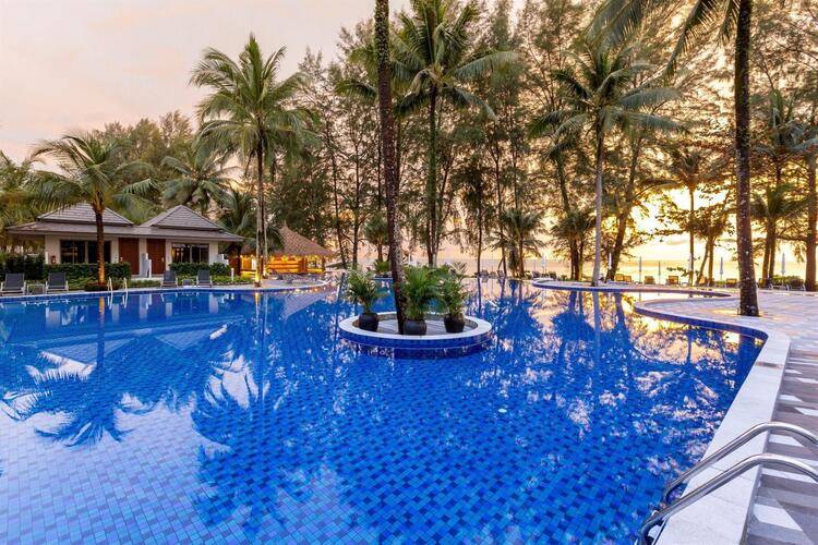 X10 Khaolak Resort