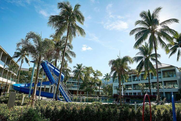 X10 Khaolak Resort