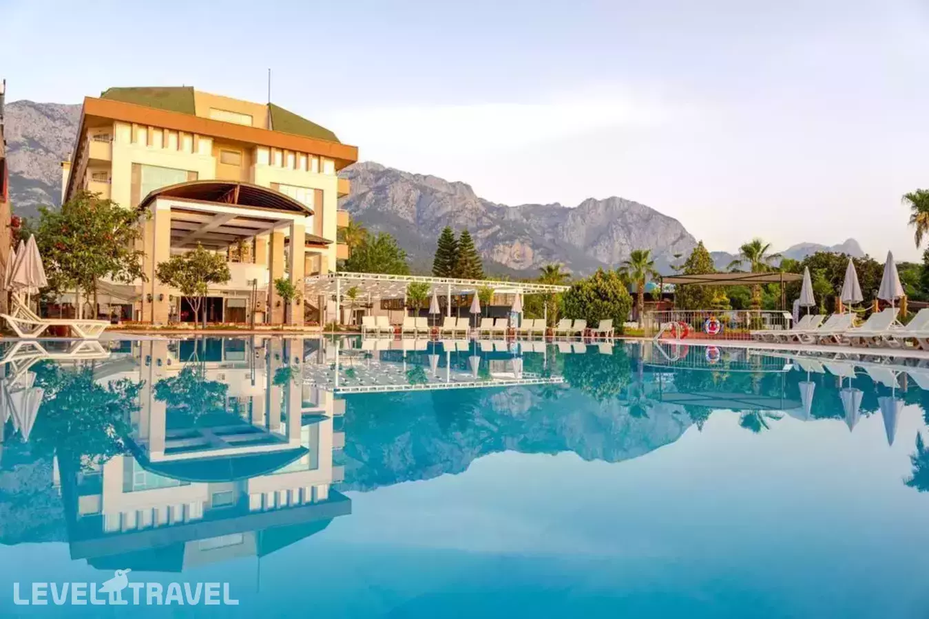 Armas Gul Beach Hotel