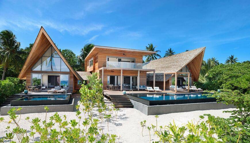 St. Regis Maldives Vommuli Resort