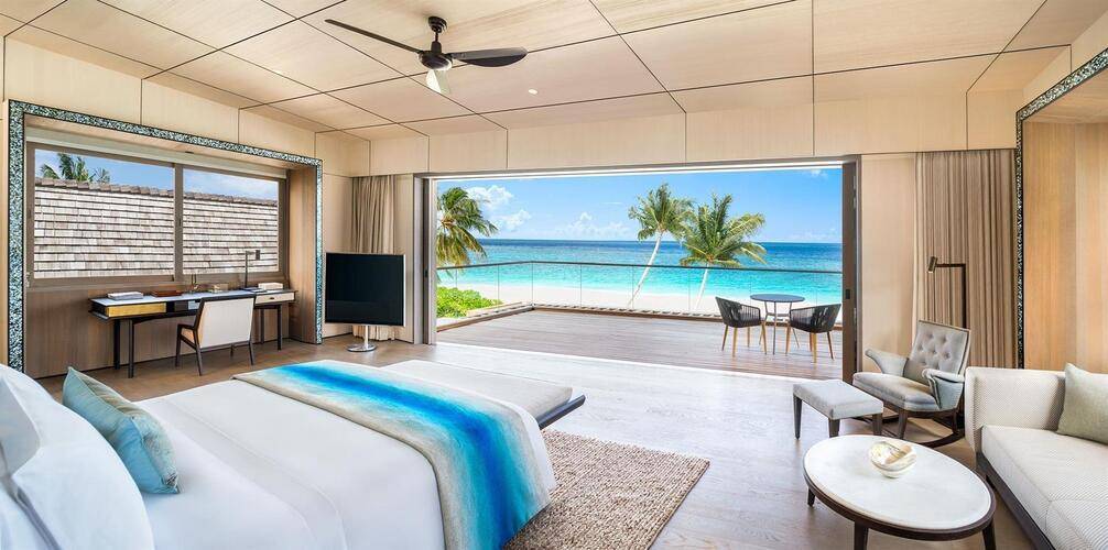 St. Regis Maldives Vommuli Resort