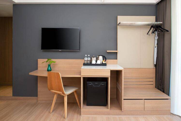 Andaman Beach Hotel Phuket – Handwritten Collection