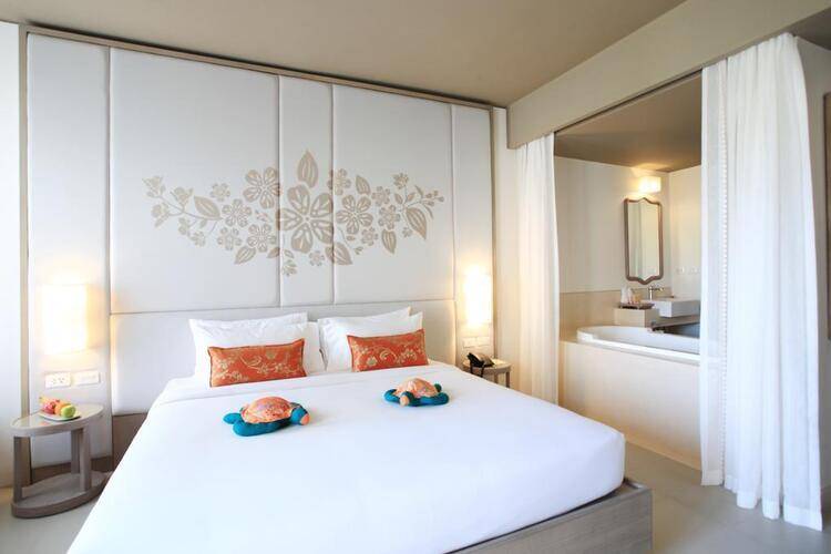 Proud Phuket Hotel