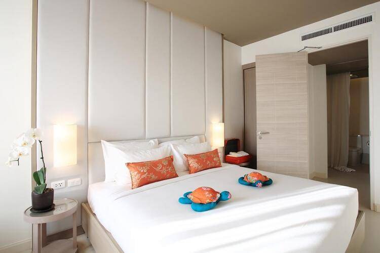 Proud Phuket Hotel